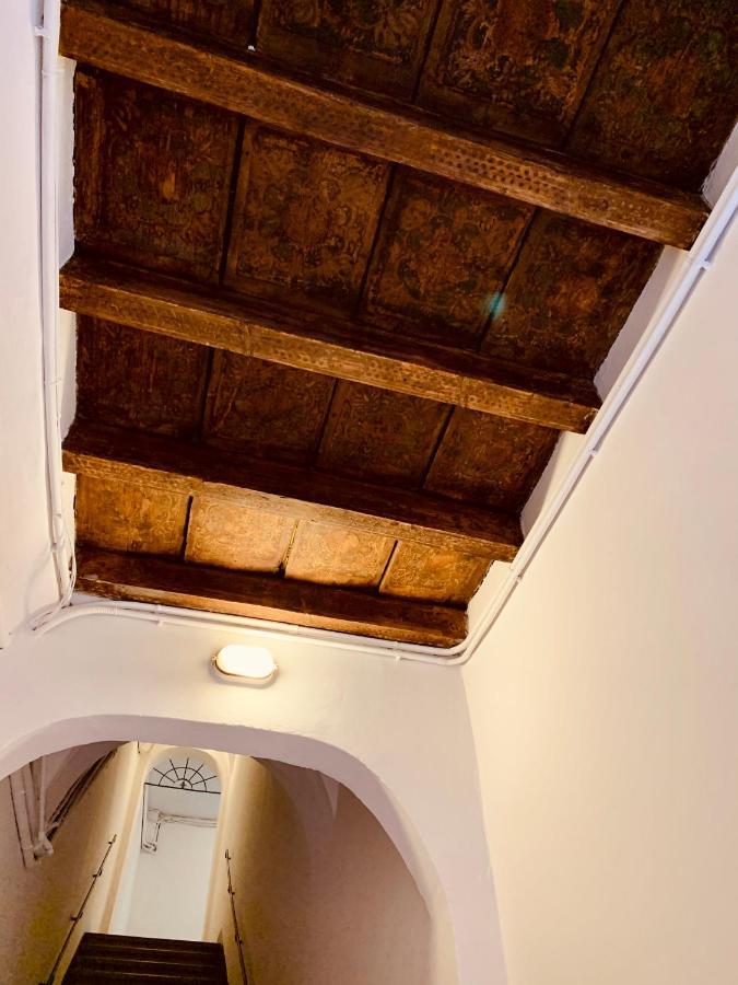 House Of Chariot - In The Heart Of Bologna Apartment Exterior foto