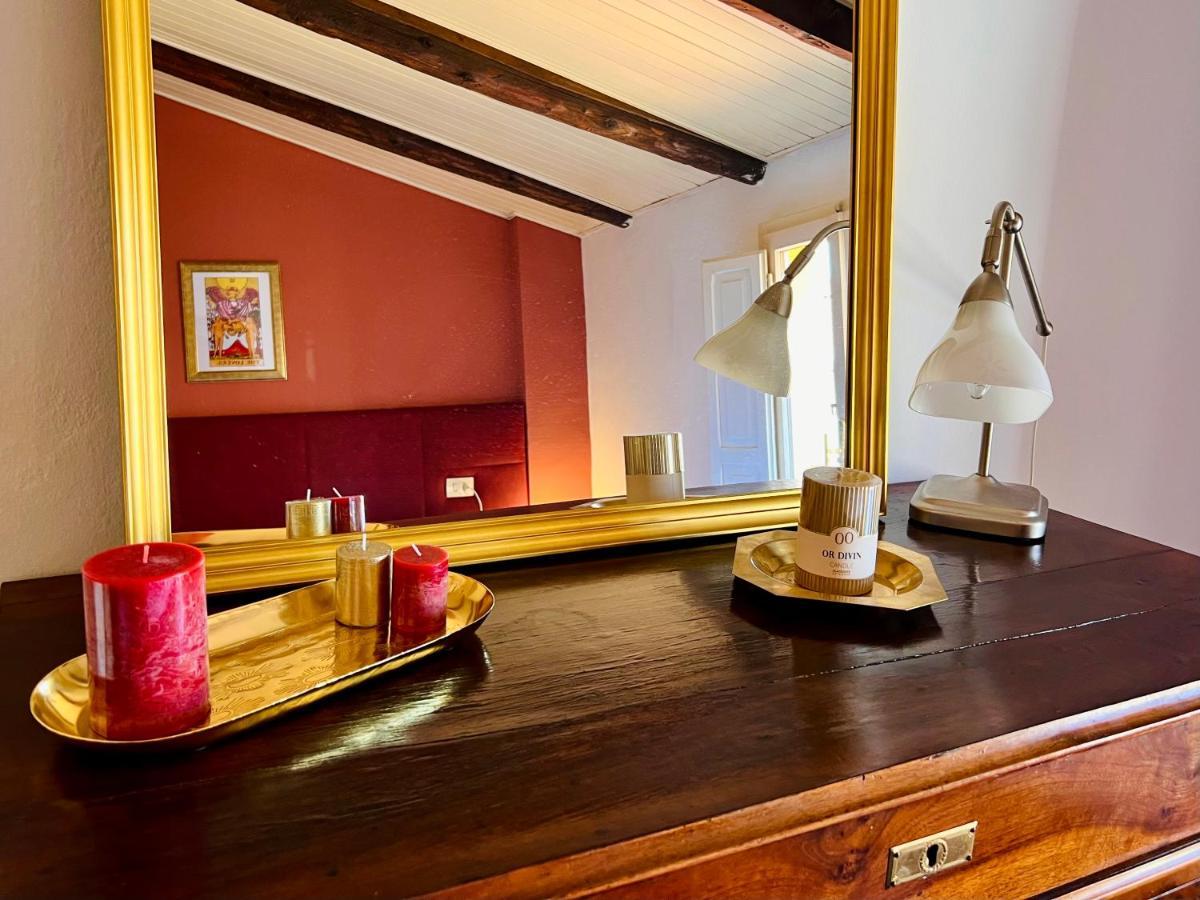 House Of Chariot - In The Heart Of Bologna Apartment Exterior foto