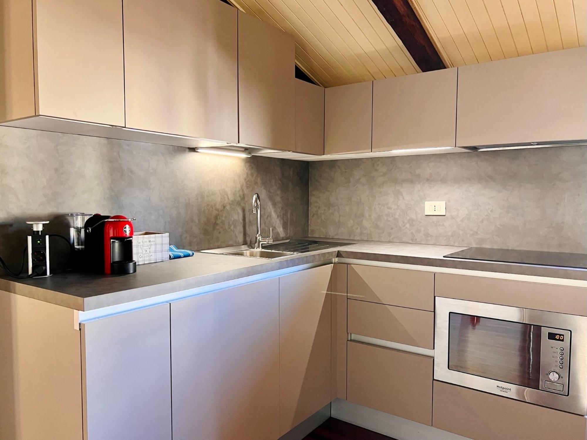 House Of Chariot - In The Heart Of Bologna Apartment Exterior foto